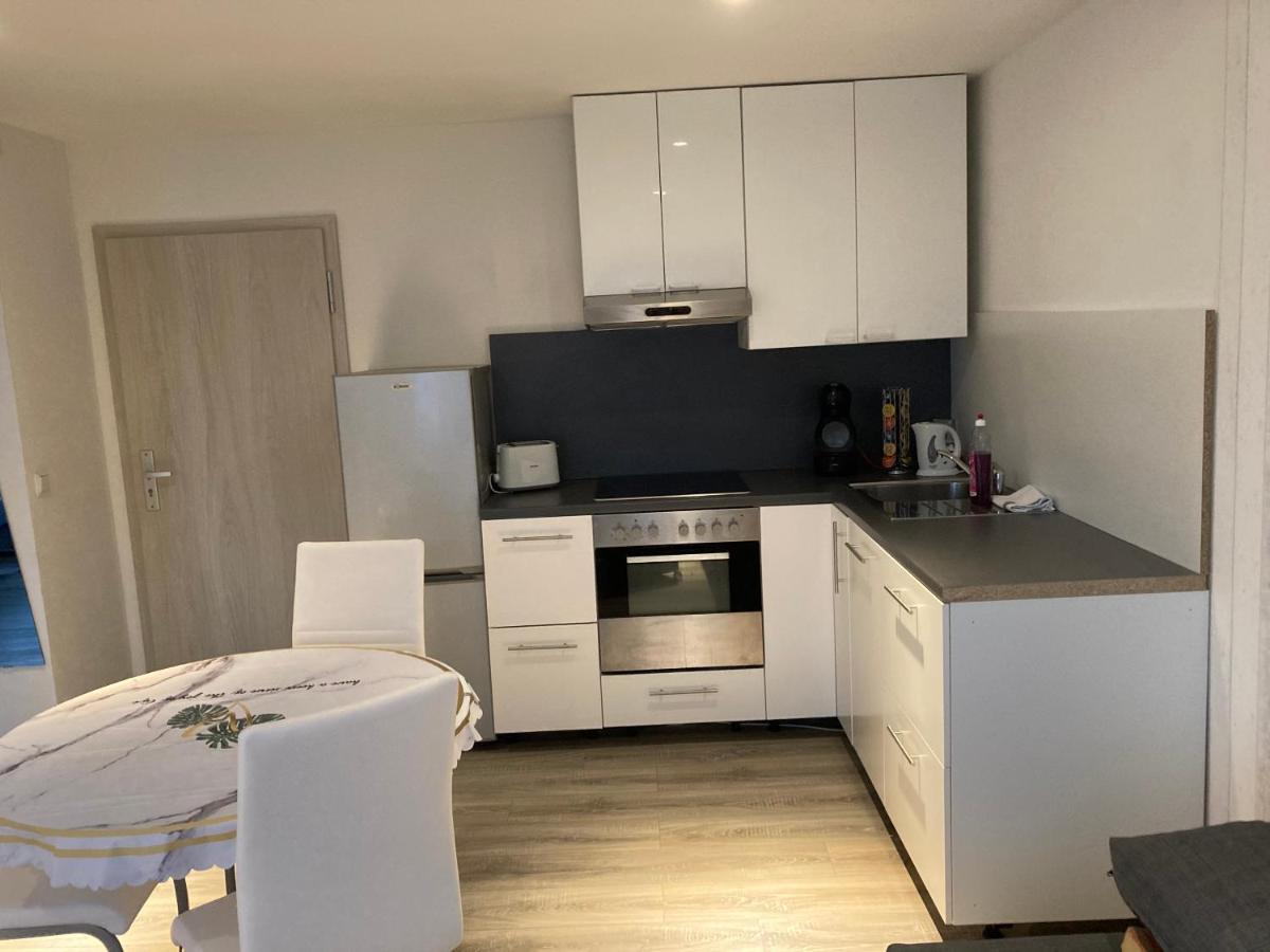 Messe-Hotelzimmer-Einzimmerappartement Leverkusen Habitación foto